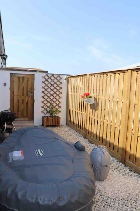 Ferienwohnung St Agnes Perfect Location, Hot Tub, Sea Views, Gym Exterior foto